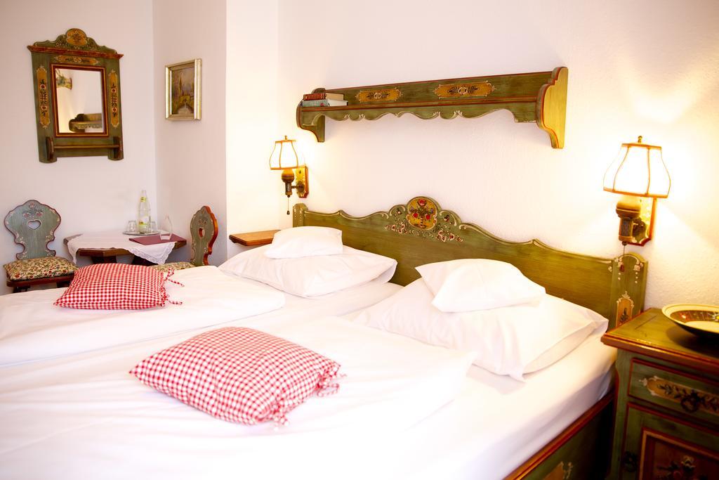 Pension Gartnerplatz มิวนิก ภายนอก รูปภาพ