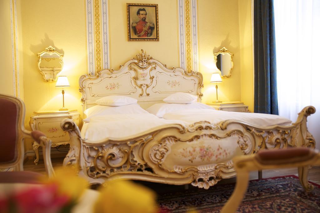 Pension Gartnerplatz มิวนิก ภายนอก รูปภาพ